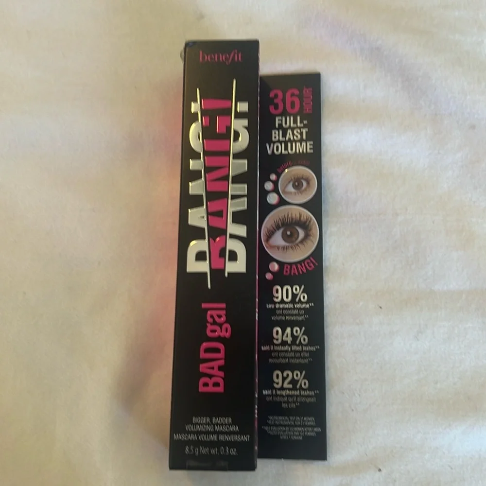 BADgal BANG! Volumizing Mascara